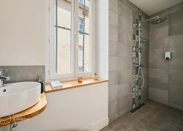 Le Rousseau - & En Hypercentre Apartman